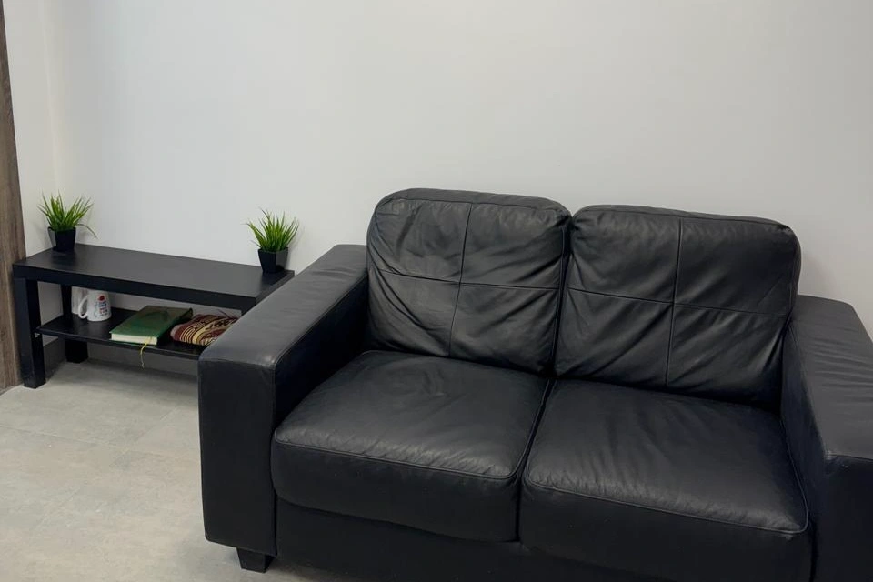 Advanced equipment in Dr. Khaled’s clinic