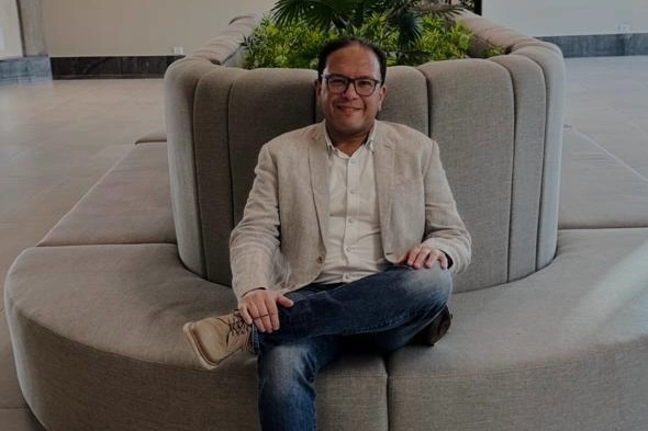 Advanced equipment in Dr. Khaled’s clinic