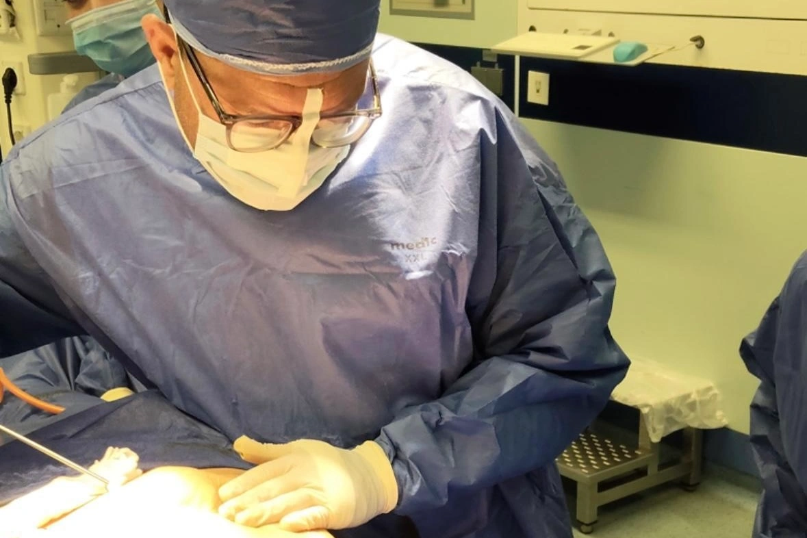 Advanced equipment in Dr. Khaled’s clinic